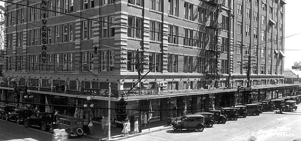 Maas Brothers department store, Zack and Franklin Street